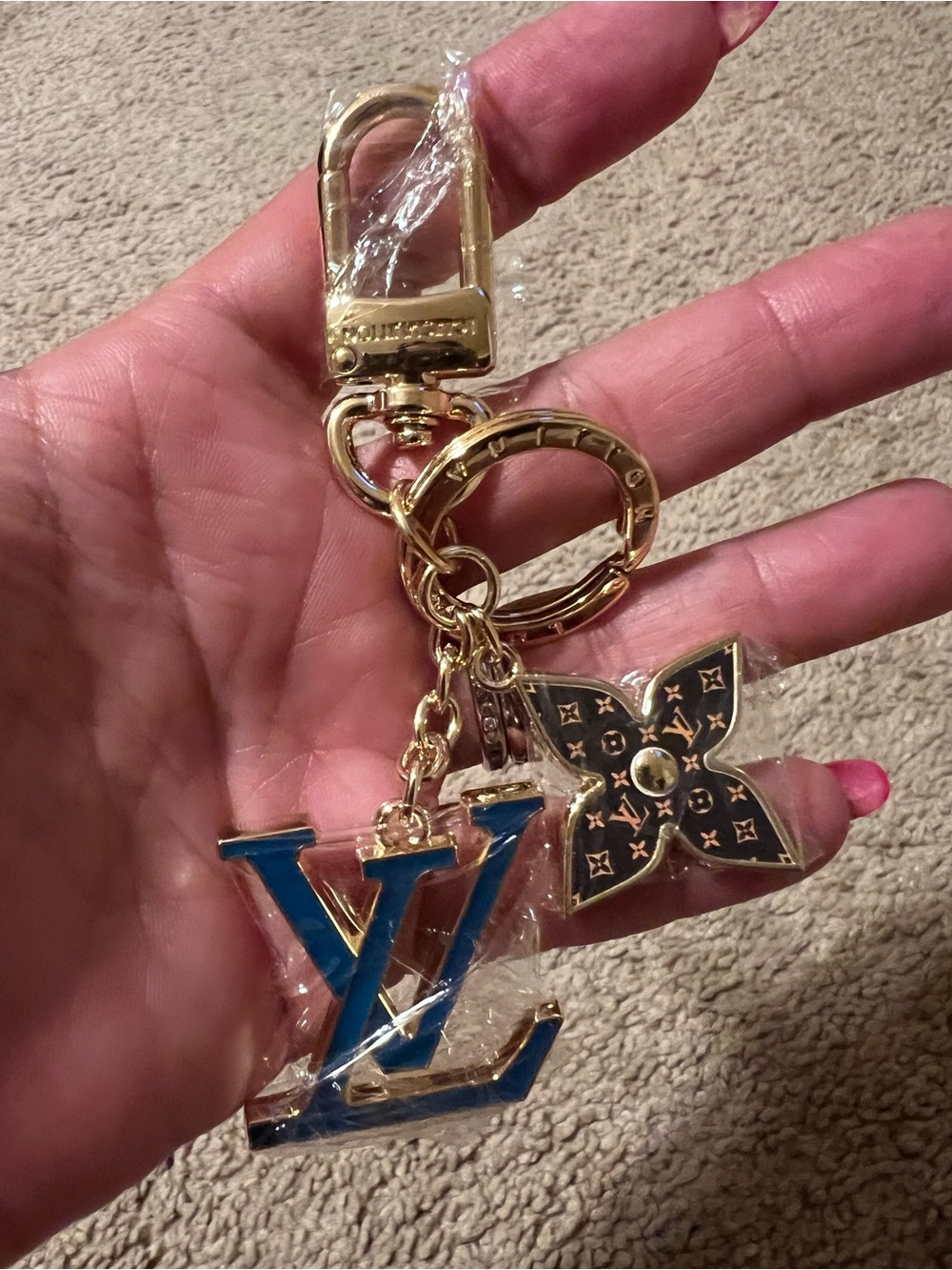Louis Vuitton Blue and Gold Monogram Key Charm - Picture 7 of 7